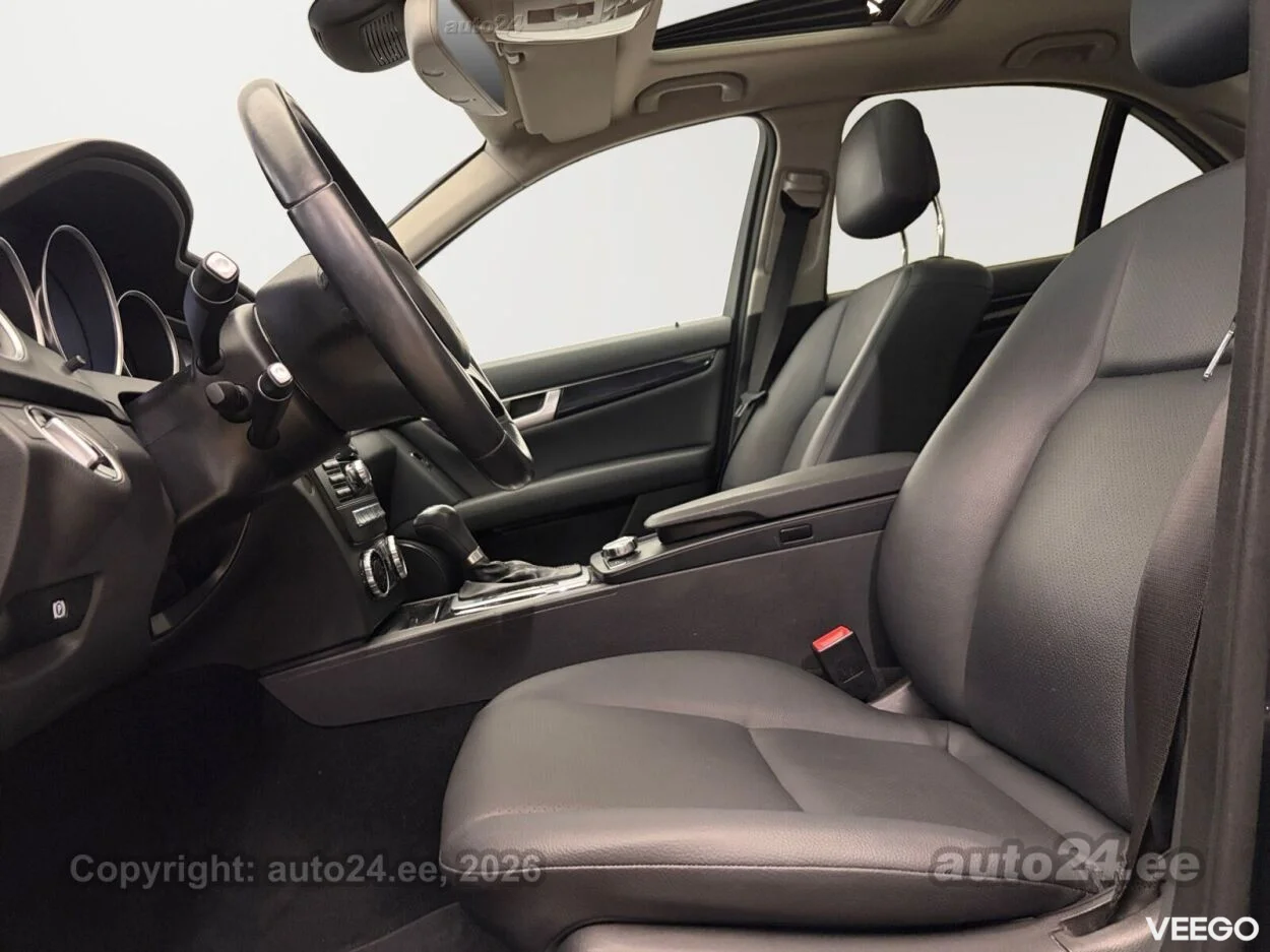 Mercedes-Benz C200 - 1.8 135kW