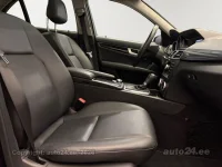 Mercedes-Benz C200 - 1.8 135kW thumbnail
