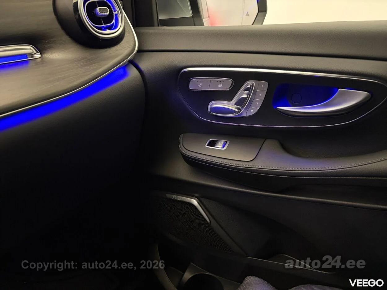 Mercedes-Benz V300 d 4matic AMG 2 174kW