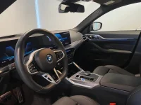 BMW i4 eDrive 40 M-sportpaket Head up-display Drag 0kW thumbnail