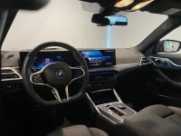 BMW i4 eDrive 40 M-sportpaket Head up-display Drag 0kW thumbnail