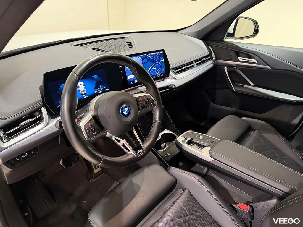 BMW iX1 xDrive 30, Adpt Fart, Backkamera, Navi, Serviceavtal 0kW