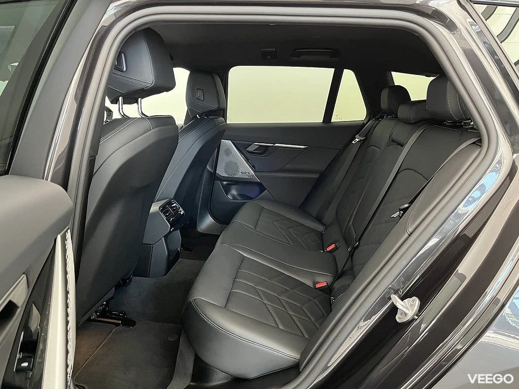 BMW 530 xDrive Touring M Sport Drag H/K Rattvärme Drive Assist 0kW