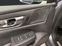 Volvo V60 Recharge T6 AWD 341HK Inscription /Pano /H/K /Drag 251kW thumbnail