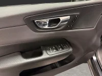 Volvo XC60 T8 TwEn AWD 392HK R-Design /Pano /B-Kamera 288kW thumbnail