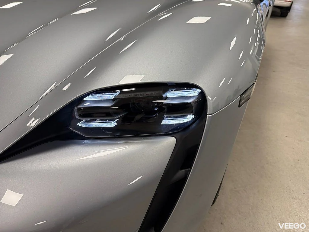 Porsche Taycan Sport Turismo 381HK /PB+ /Sport Chrono /Moms 280kW