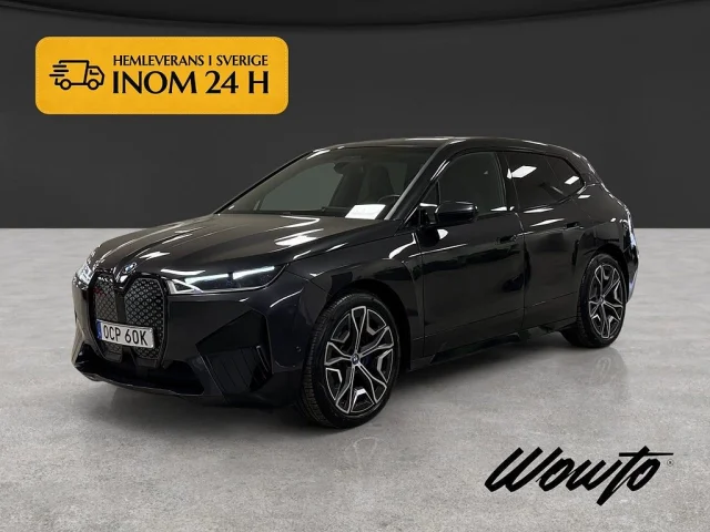 Image of BMW iX xDrive50 524HK Sport /Sky Lounge /Laser /HuD /Moms 385kW