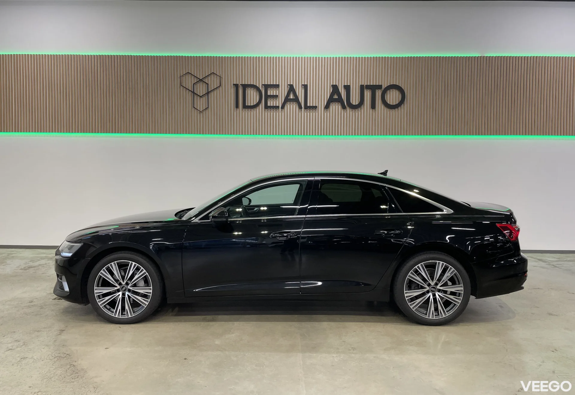 Audi A6 LIMOUSINE 2 195kW