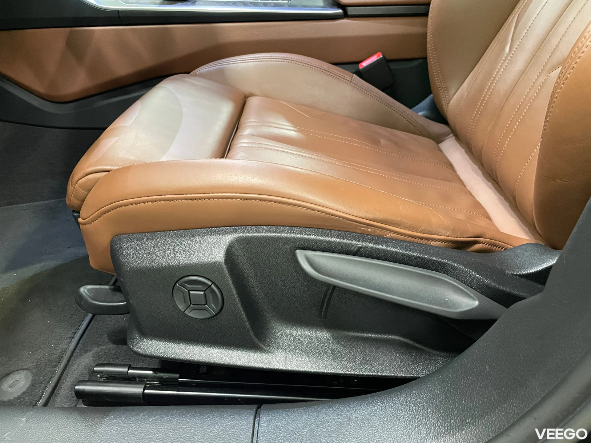 Audi A6 LIMOUSINE 2 195kW