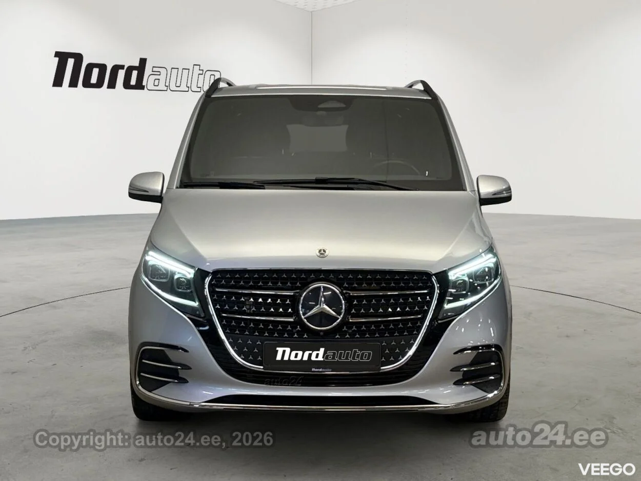 Mercedes-Benz V300 d 4matic AMG Extra Lang F/L 2 174kW