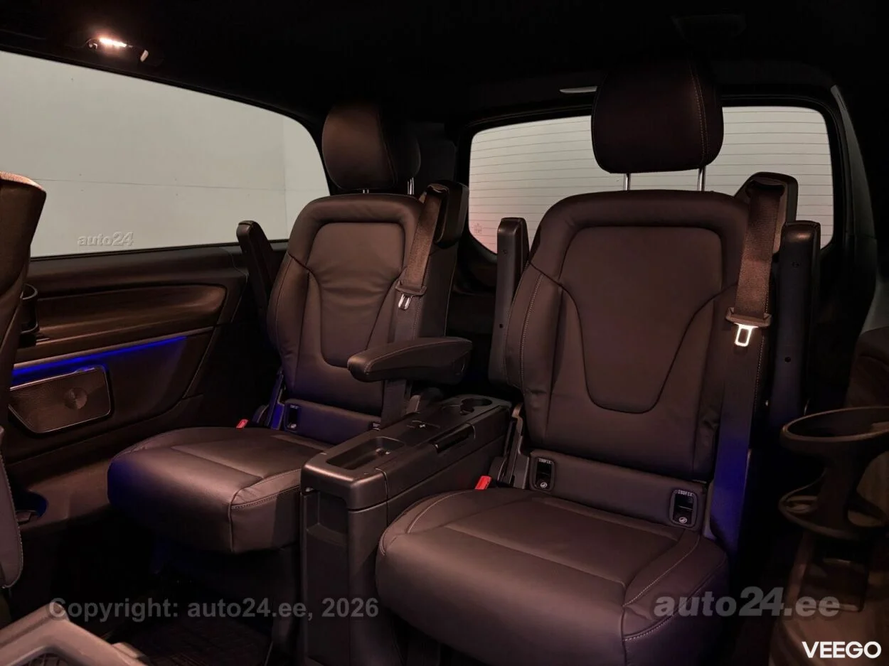 Mercedes-Benz V300 d 4matic AMG Extra Lang F/L 2 174kW