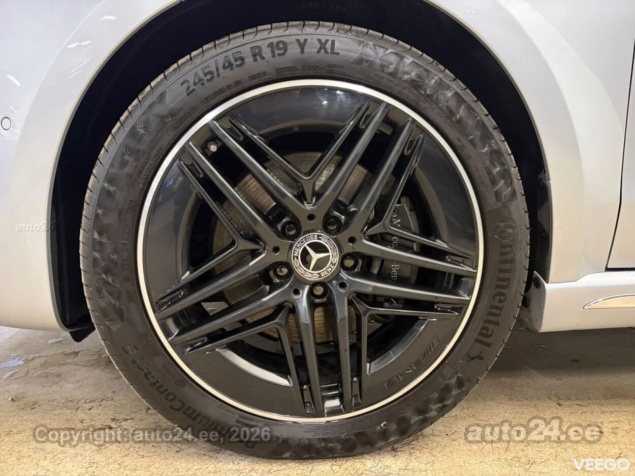 Mercedes-Benz V300 d 4matic AMG Extra Lang F/L 2 174kW