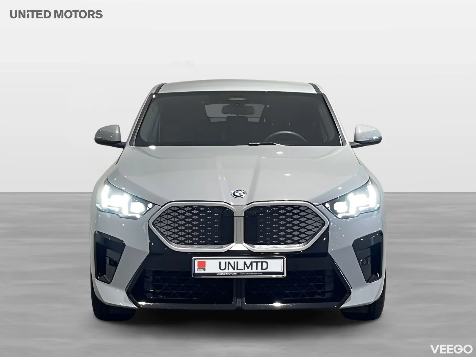 BMW iX2 xDrive30 M Sport Drag Adpt Farth Sportstolar 19" Rattv. 0kW