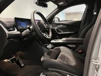 BMW iX2 xDrive30 M Sport Drag Adpt Farth Sportstolar 19" Rattv. 0kW thumbnail