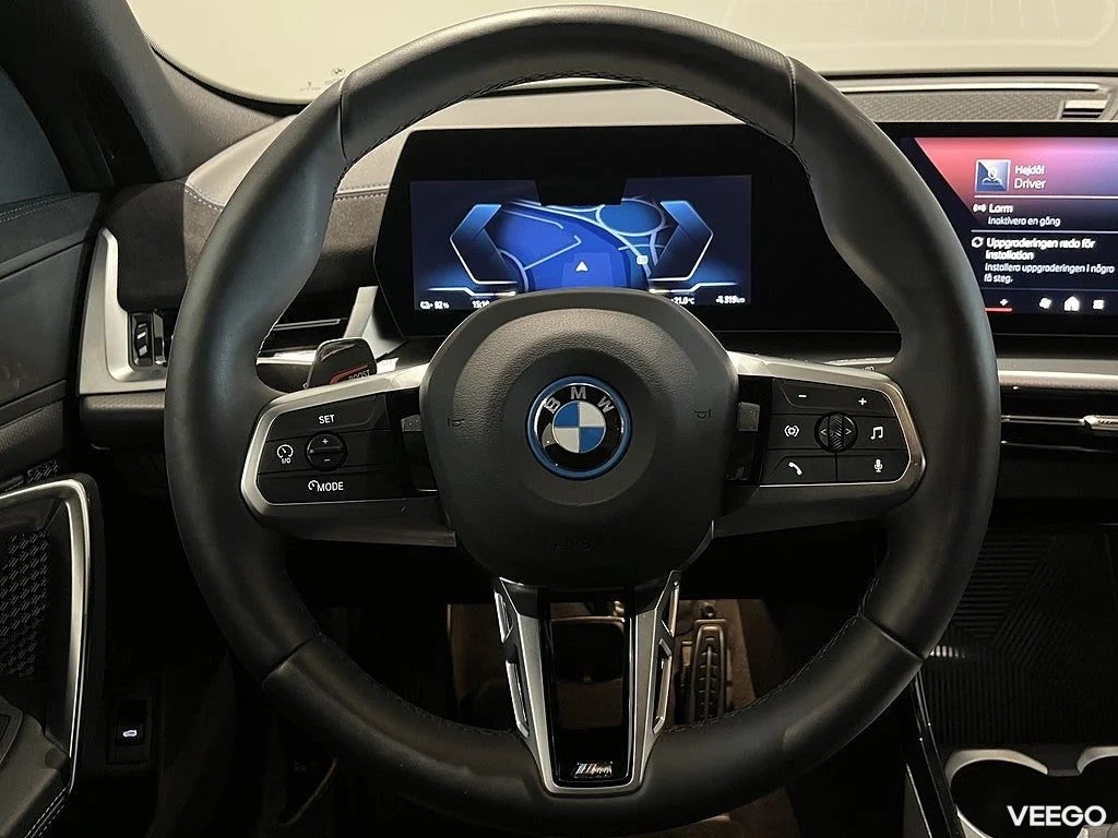 BMW iX2 xDrive30 M Sport Drag Adpt Farth Sportstolar 19" Rattv. 0kW
