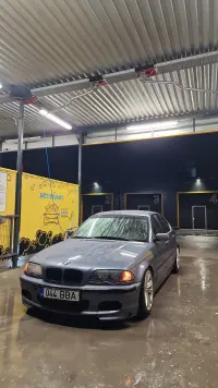 BMW 323 Bmw e46 2.3 125kW thumbnail