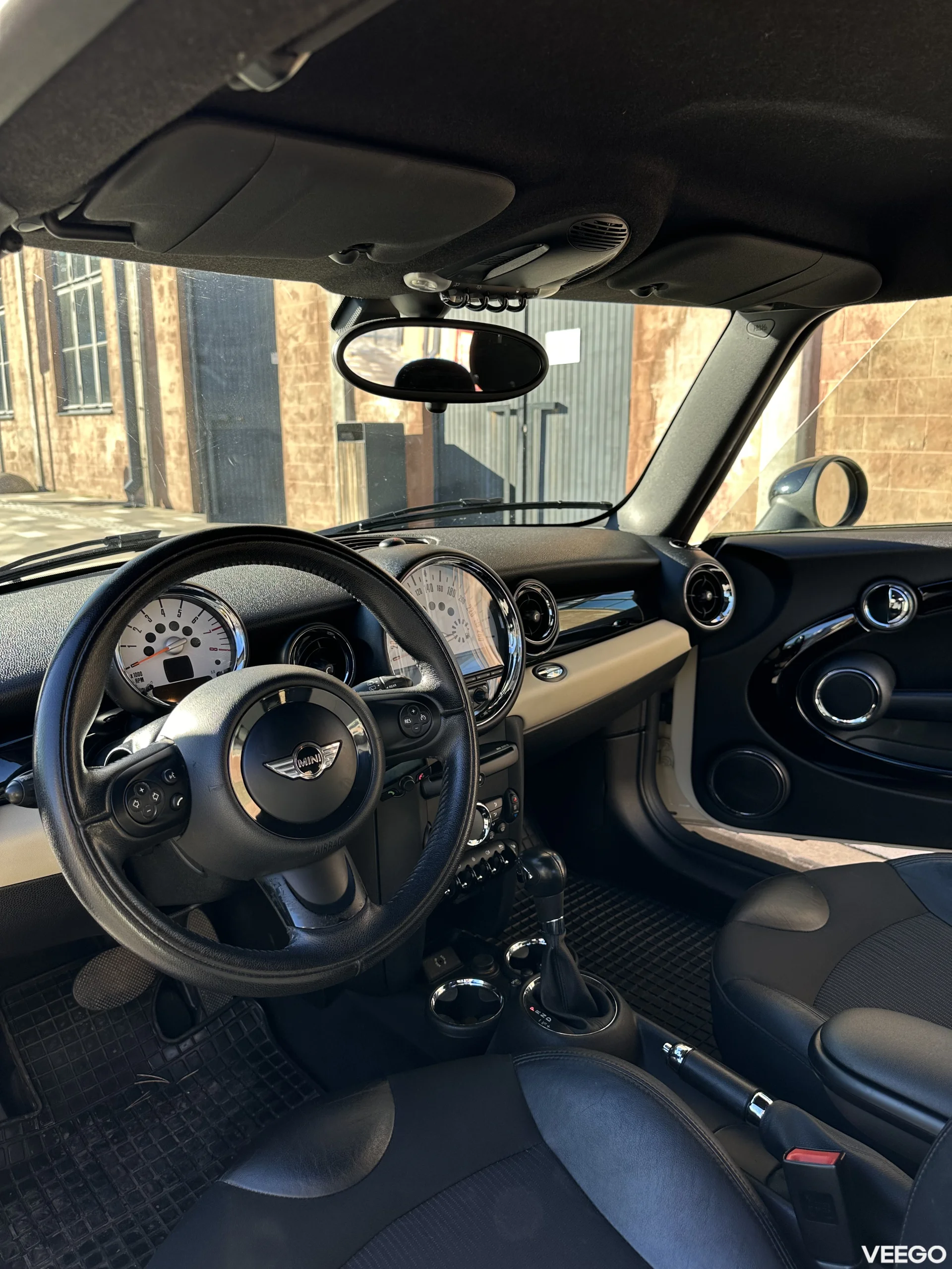 Mini Cooper 1.6 90kW