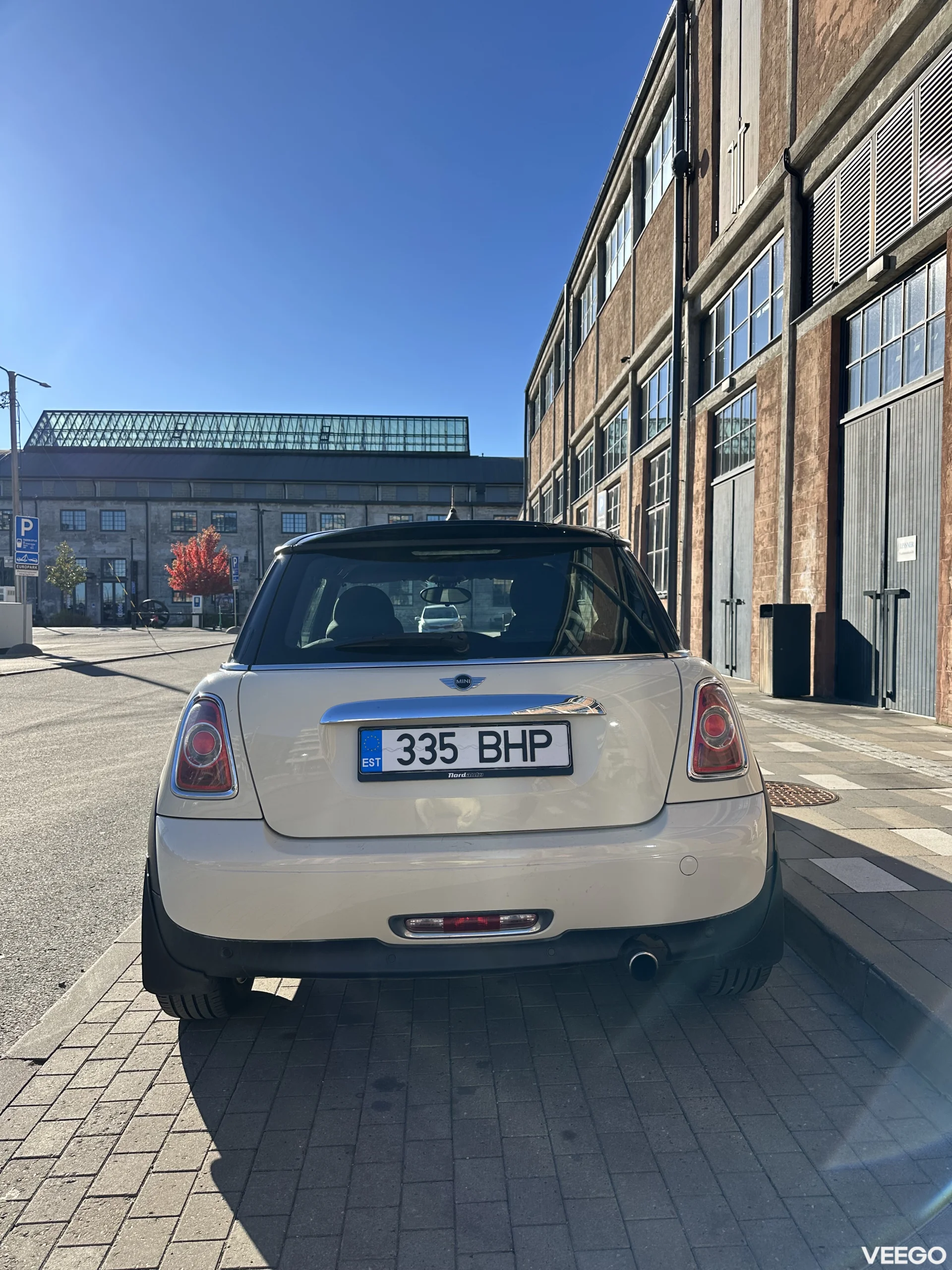 Mini Cooper 1.6 90kW
