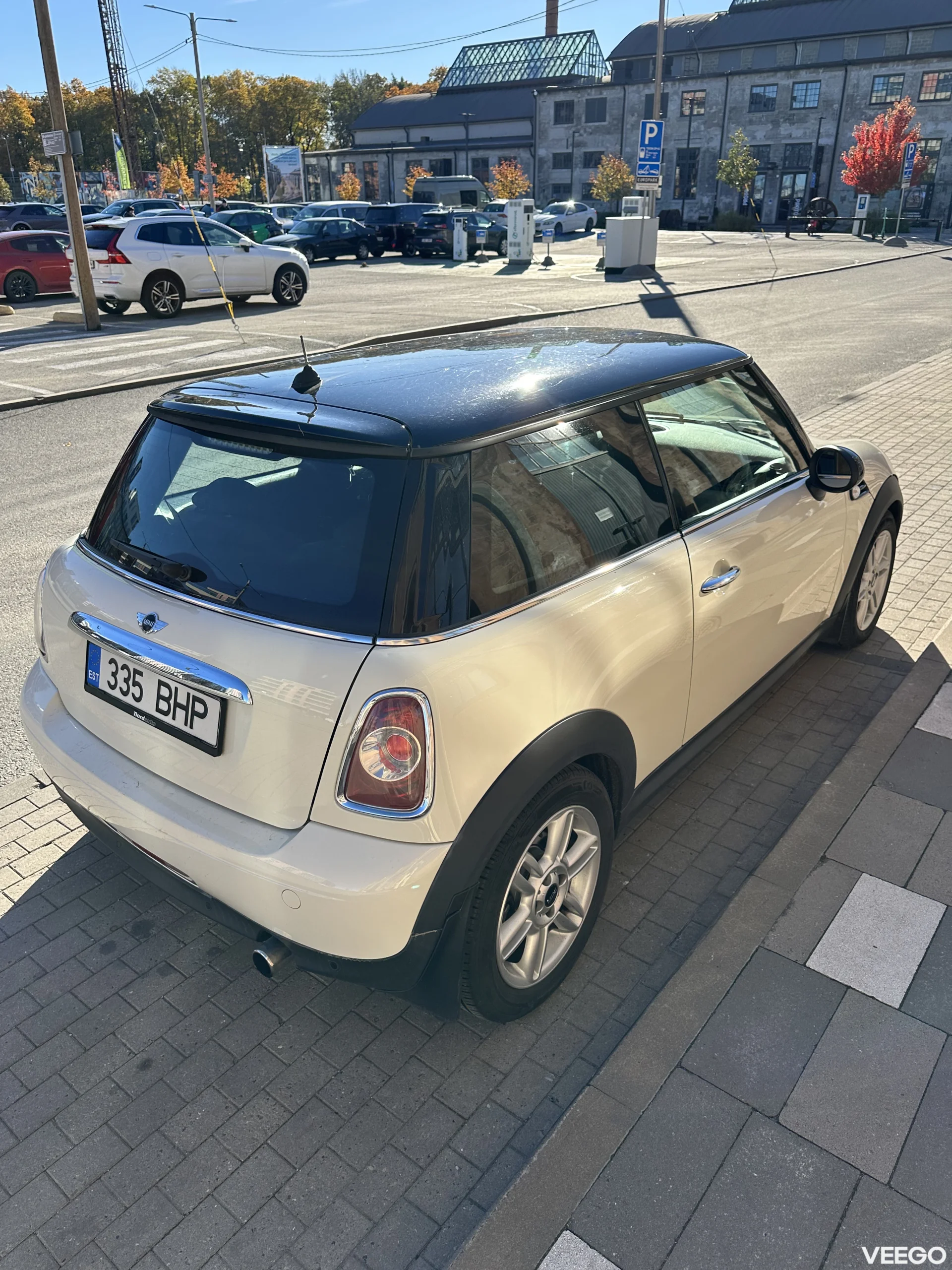 Mini Cooper 1.6 90kW