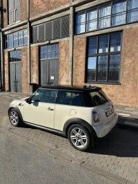 Mini Cooper 1.6 90kW thumbnail