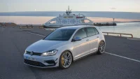 Volkswagen Golf R 2.0 228kW thumbnail