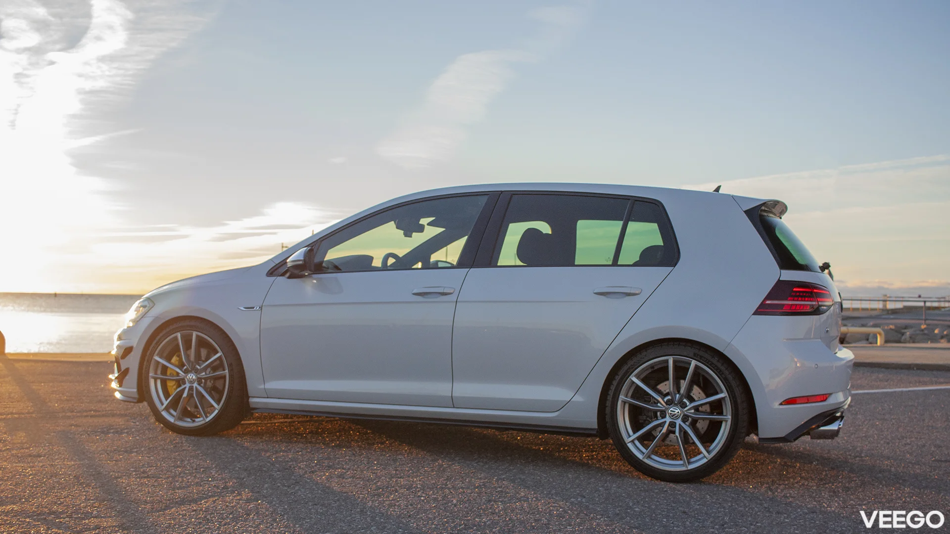 Volkswagen Golf R 2.0 228kW