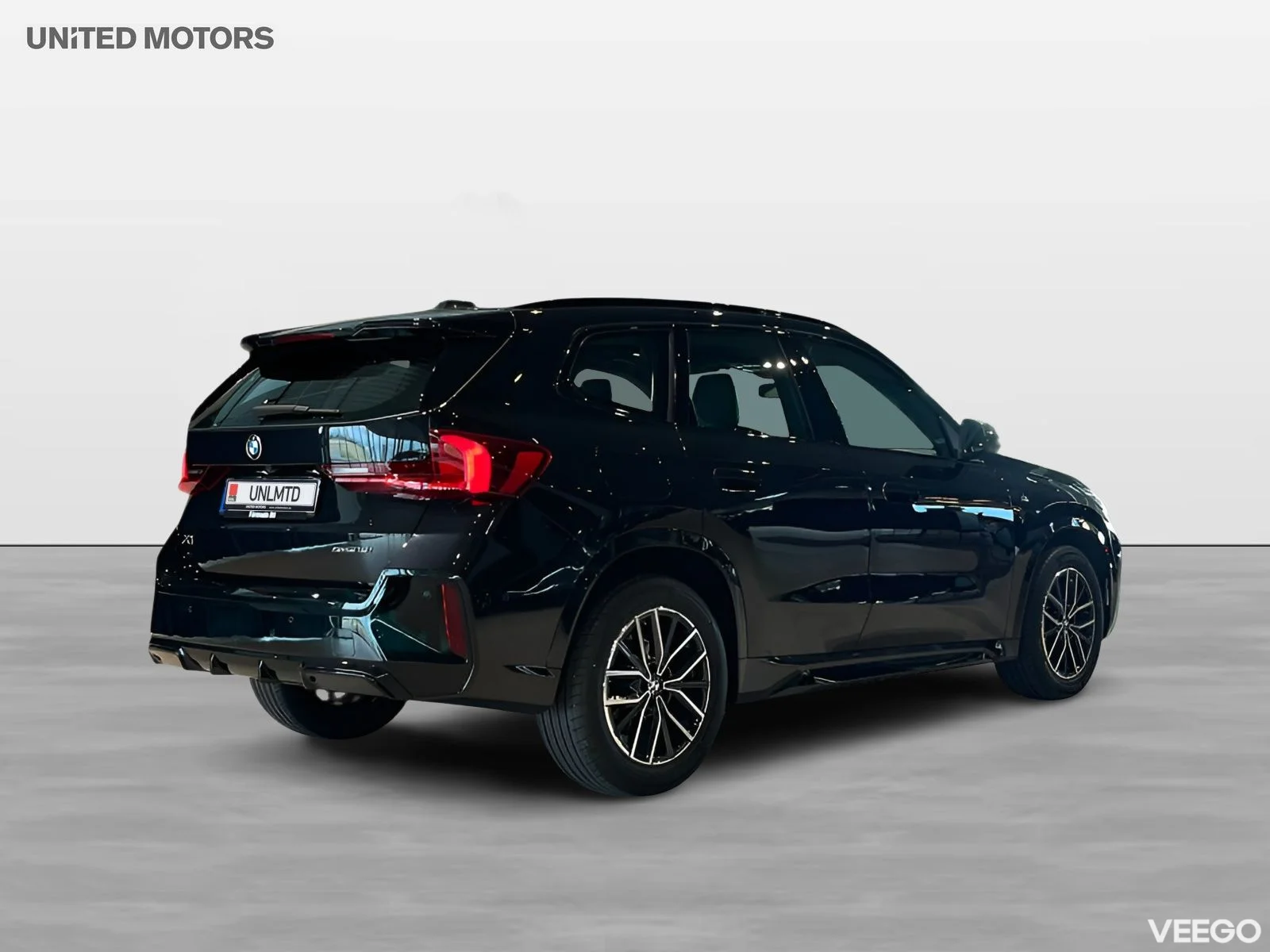 BMW X1 sDrive18i M Sport D/A Plus Rattvärme Dragkrok 100kW
