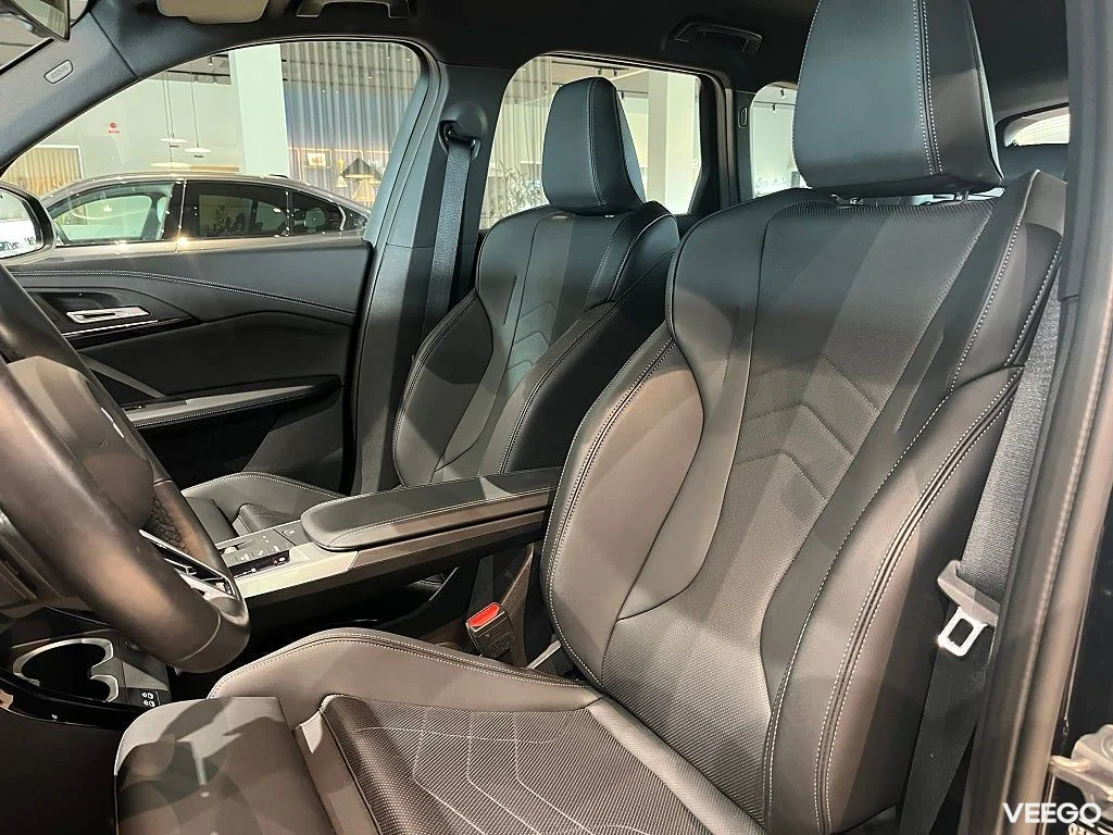 BMW X1 sDrive18i M Sport D/A Plus Rattvärme Dragkrok 100kW