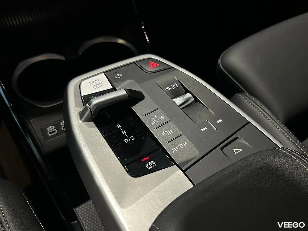 BMW X1 sDrive18i M Sport D/A Plus Rattvärme Dragkrok 100kW