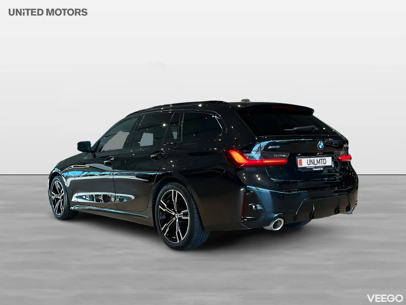 BMW 320 320D xDrive Touring M Sport Drag Rattvärme Navi HiFi 140kW