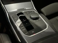 BMW 320 320D xDrive Touring M Sport Drag Rattvärme Navi HiFi 140kW thumbnail