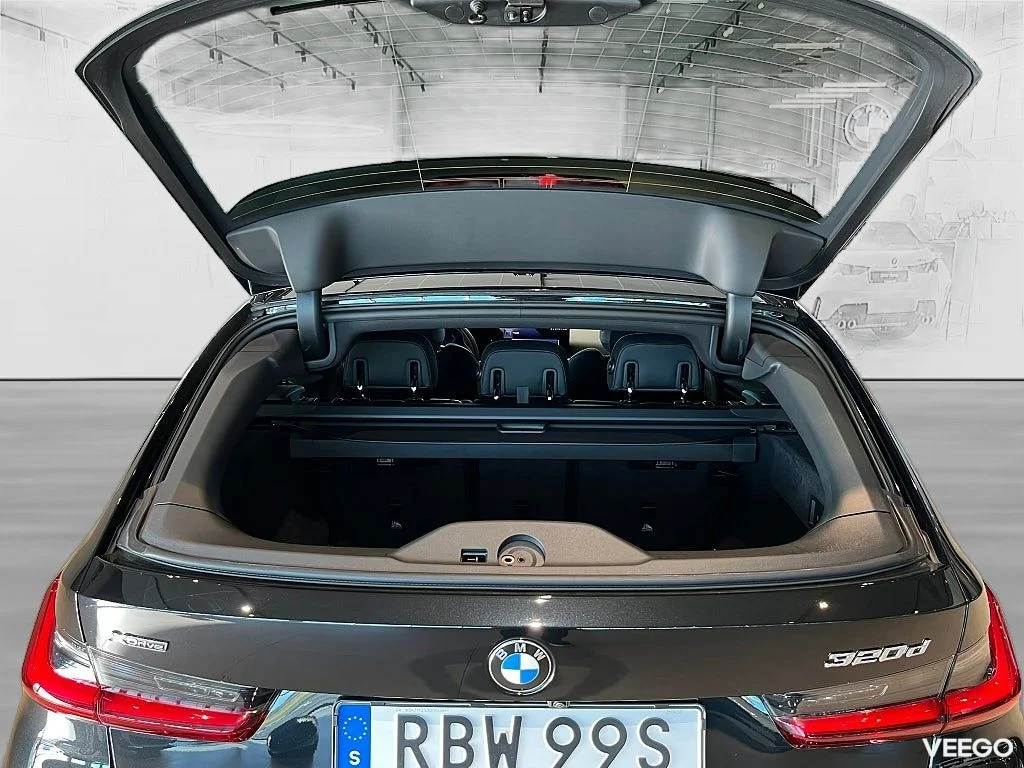 BMW 320 320D xDrive Touring M Sport Drag Rattvärme Navi HiFi 140kW