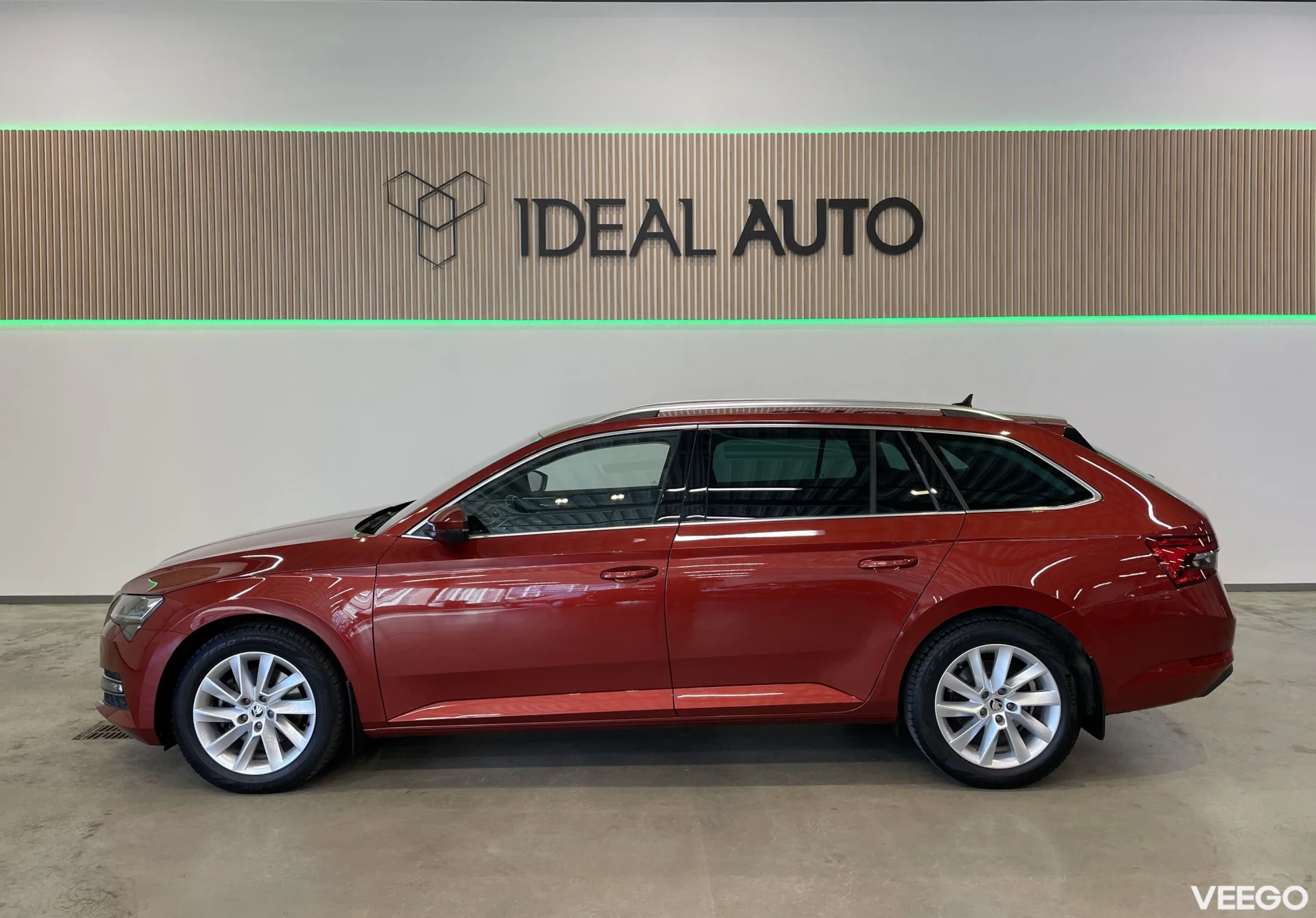 Skoda Superb Combi Elegance 1.5 110kW