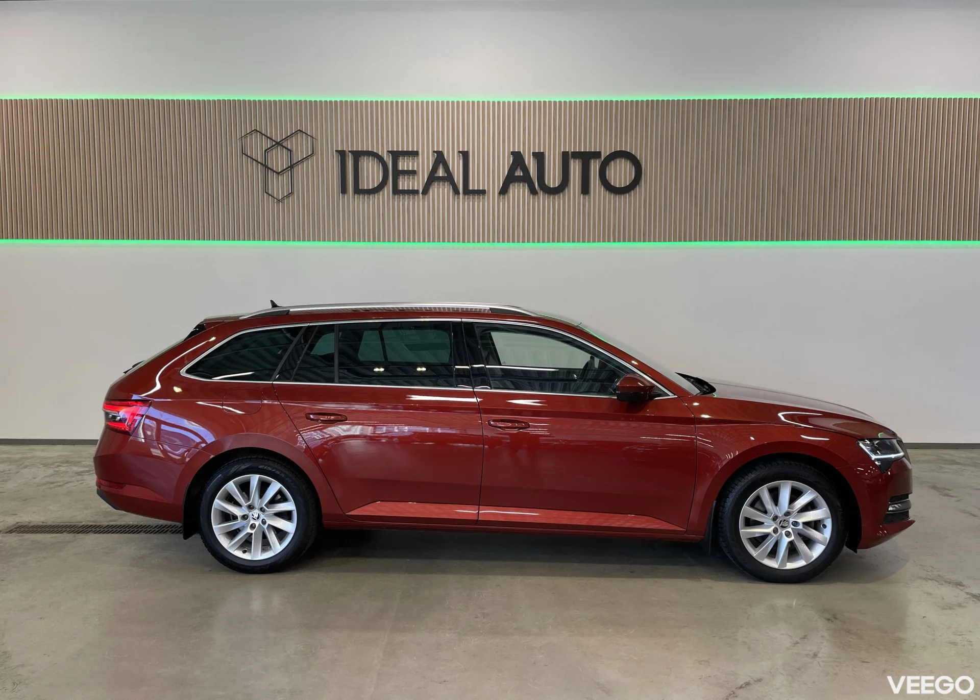 Skoda Superb Combi Elegance 1.5 110kW