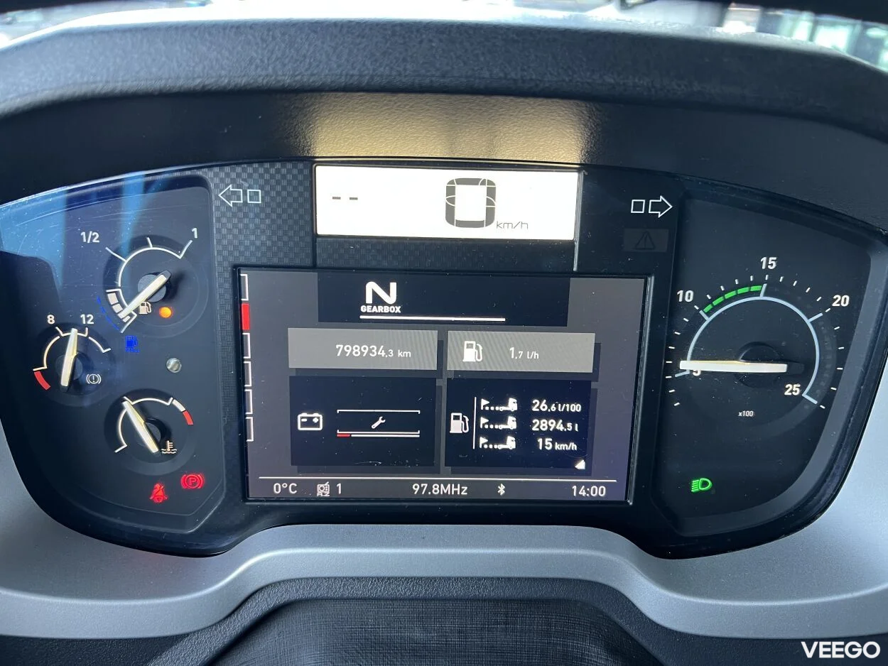 Renault C 250 High 12.8 360kW