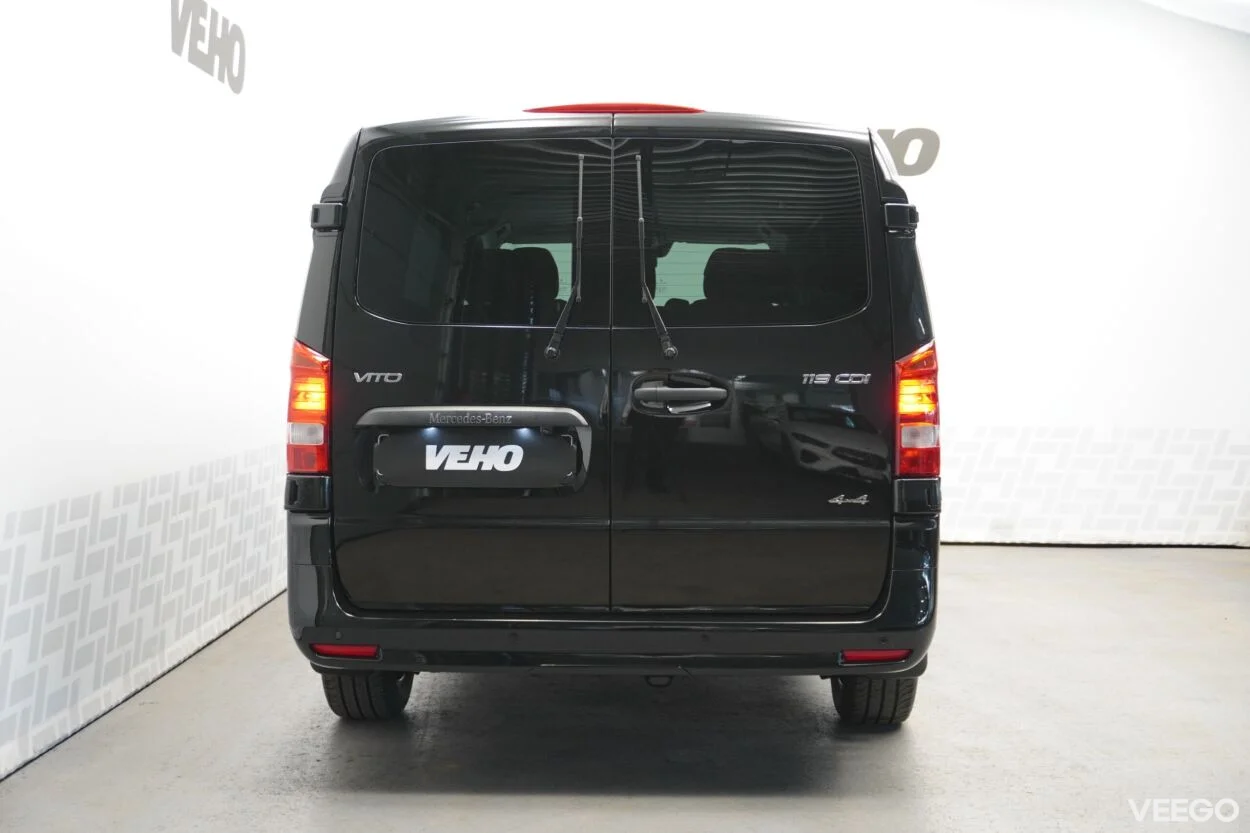 Mercedes-Benz Vito 119 Mixto Select A2 4x4 2 140kW