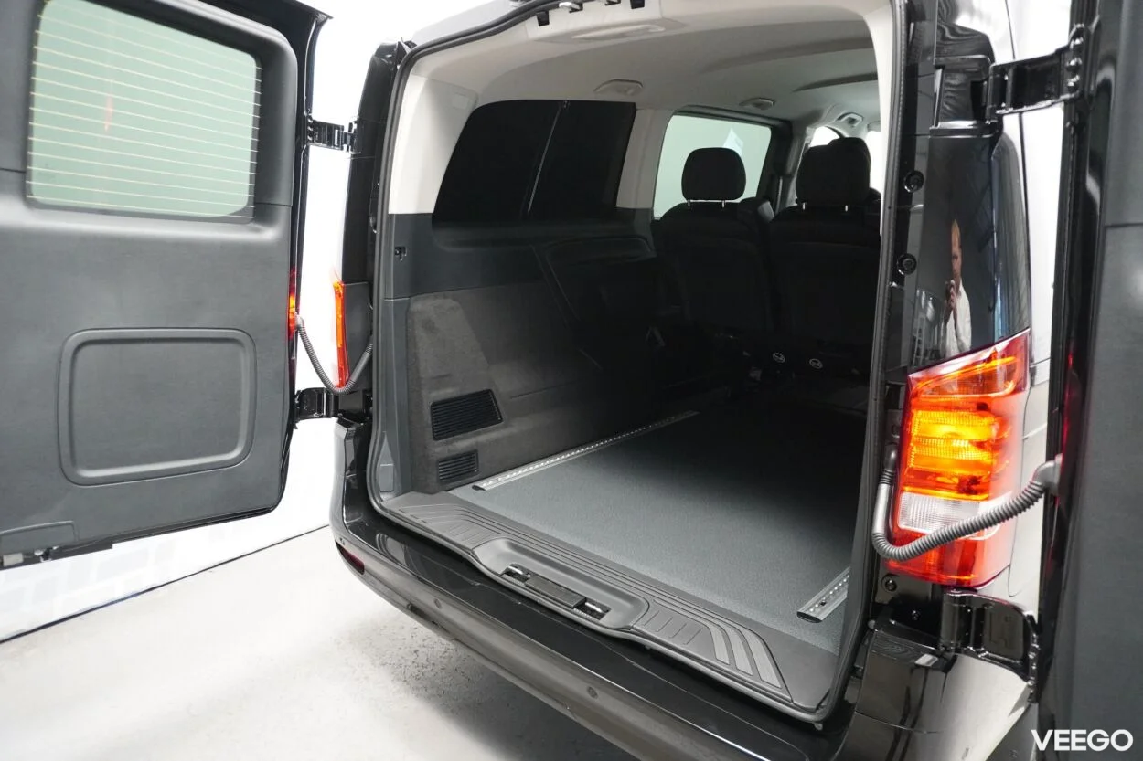 Mercedes-Benz Vito 119 Mixto Select A2 4x4 2 140kW
