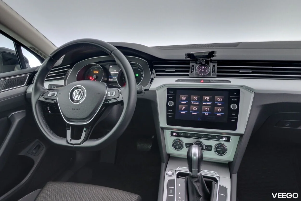 Volkswagen Passat Business 1.5 110kW