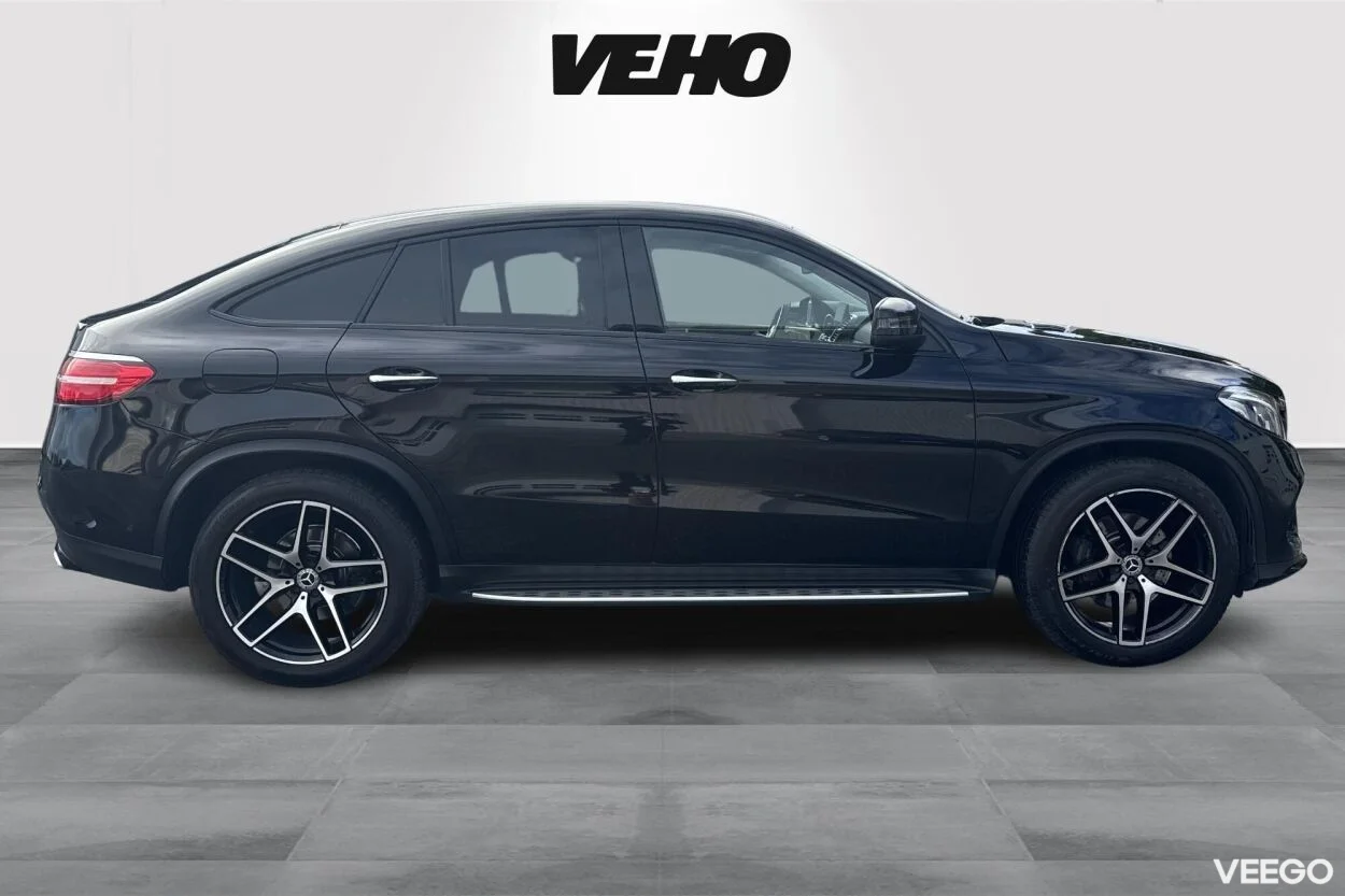 Mercedes-Benz GLE350 d 4Matic AMG night pakett 3 190kW
