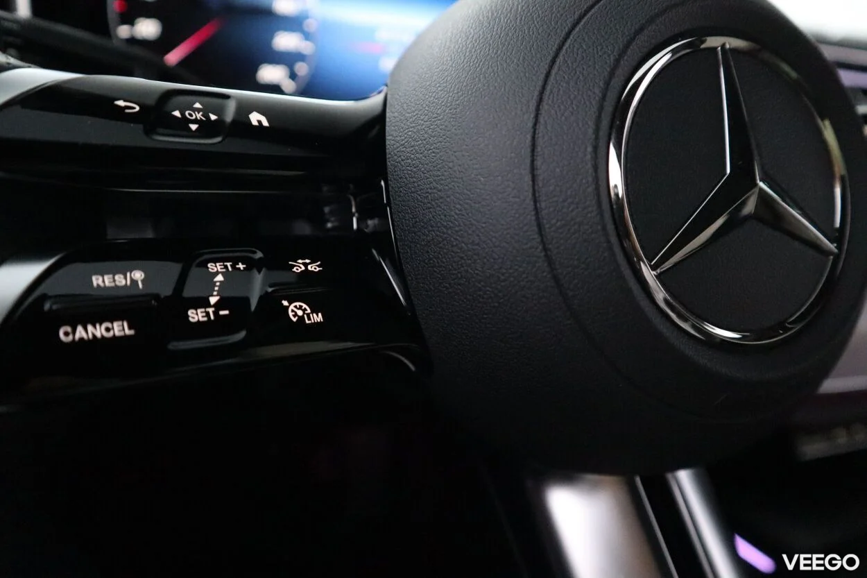 Mercedes-Benz E300 e 4Matic AMG Plug in 2 150kW