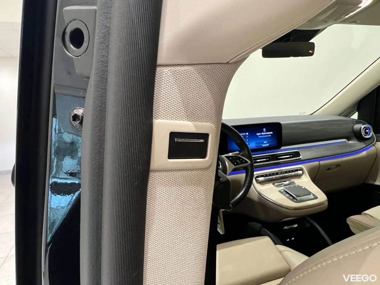 Mercedes-Benz V250 4Matic Avantgarde A2 2 140kW