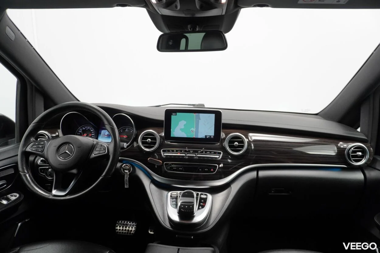 Mercedes-Benz V250 d Avantgarde 4MATIC EXTRA-LONG 2.1 140kW