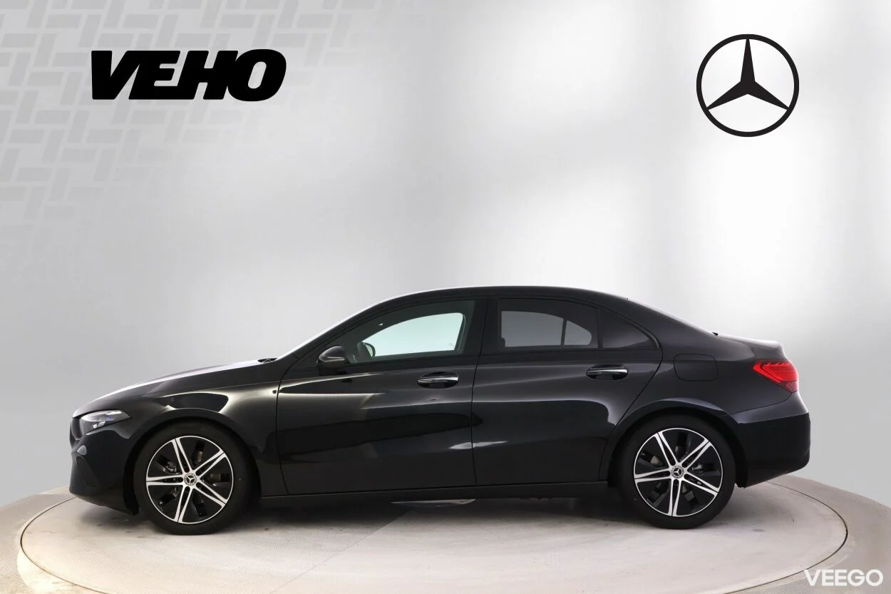 Mercedes-Benz A180 Progressive 1.3 100kW