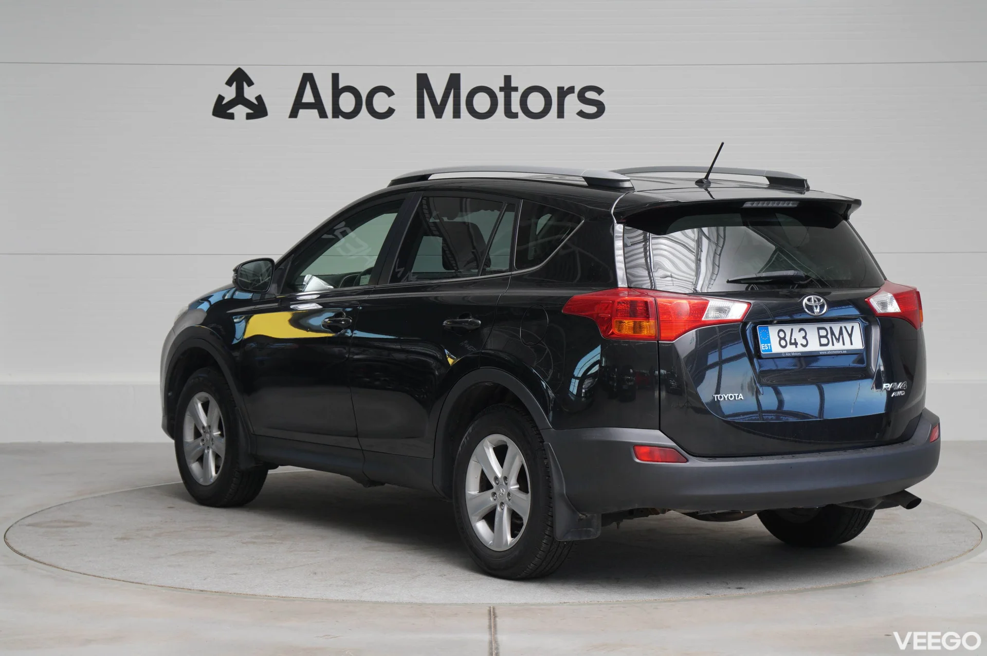Toyota RAV4 - 2 111kW