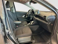 Toyota Yaris Active Hybrid 1.5 68kW thumbnail
