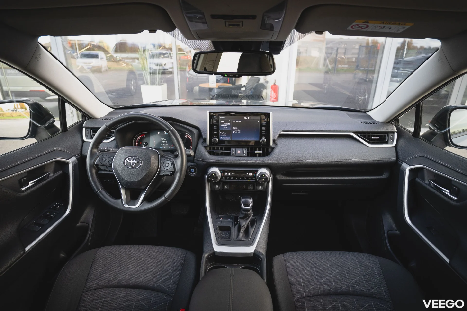 Toyota RAV4 Luxury 129kW