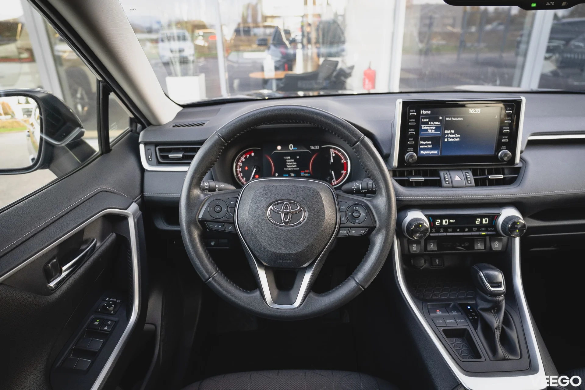 Toyota RAV4 Luxury 129kW