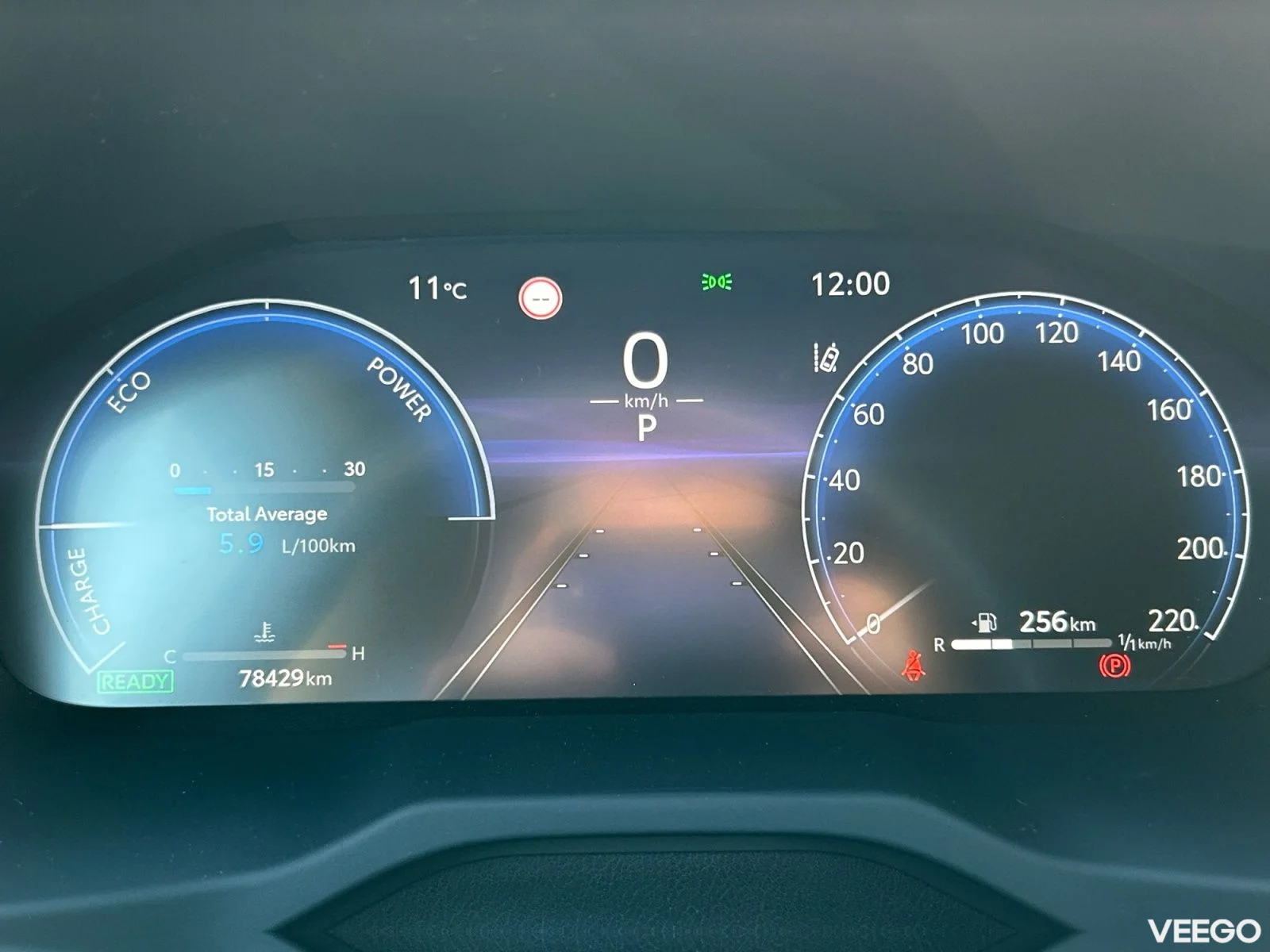 Toyota RAV4 Luxury Plus Hybrid 2.5 131kW