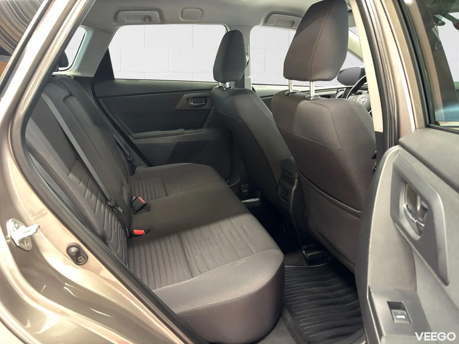 Toyota Auris Active Plus 1.6 97kW