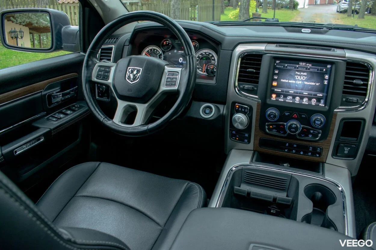 Dodge Ram 4WD LARAMIE 3 179kW